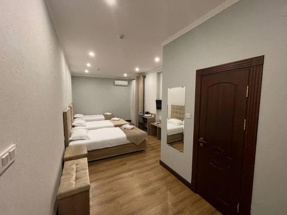 Hotel Atlas Elite Tashkent Bagian luar foto